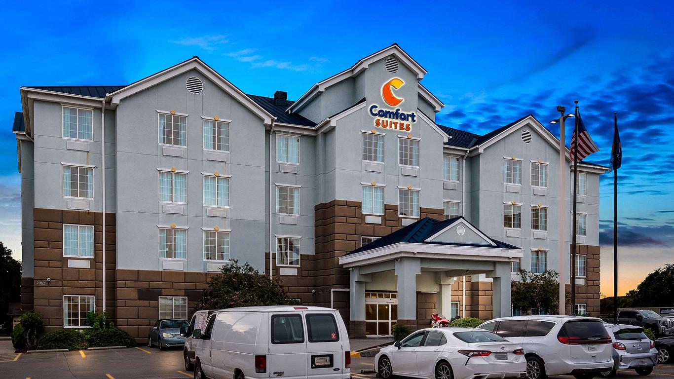 Comfort Suites New Orleans East