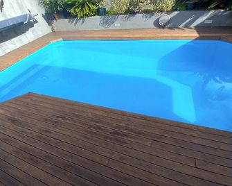 Kerikeri Inlet water views. Size 85m2/ 900 sq-ft - Kerikeri - Bể bơi