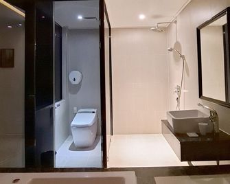 Jangyu To Heaven Hotel(Daecheongdong) - Gimhae - Building