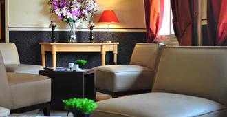 Hotel Alliance Lourdes - Lourdes - Παροχές δωματίου