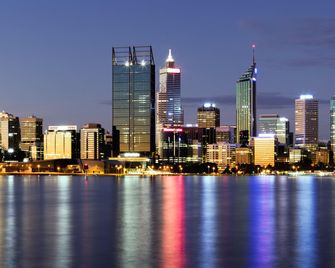 Holiday Inn Perth City Centre by IHG - Perth - Näkymät ulkona