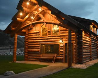 Kodiak Mountain Resort - Afton - Building