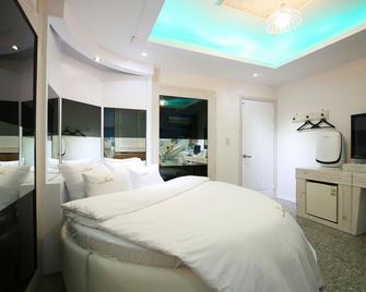 Soul Motel - Gyeryong - Bedroom