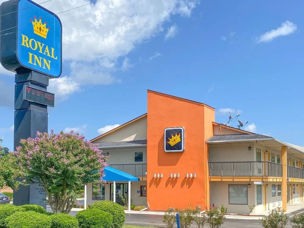 Royal Inn Richmond Hill- Savannah I-95 - ريتشموند هيل - مبنى