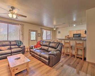 Near Lake and Trails Show Low Condo with Grill! - Show Low