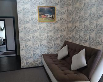 Teply Stan Mini-Hotel - Mineralnye Vody - Sala de estar