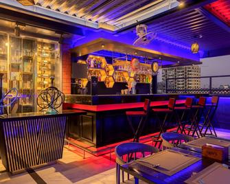 Hotel Balmi - Yangon - Bar