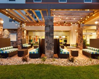 Home2 Suites by Hilton Pittsburgh / McCandless, PA - Pittsburgh - Lounge