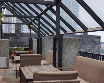 فندق ليبرتا كيمانغ - جاكرتا - شرفة