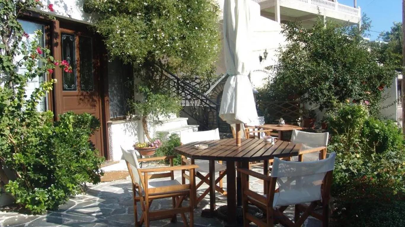 Notis Hotel