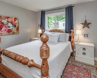 4 Season Cottage at Lake Vernon - Perfect for families! - Huntsville - Habitación
