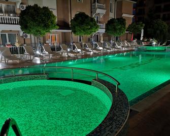 Tropics Hotel - Sveti Vlas - Piscina