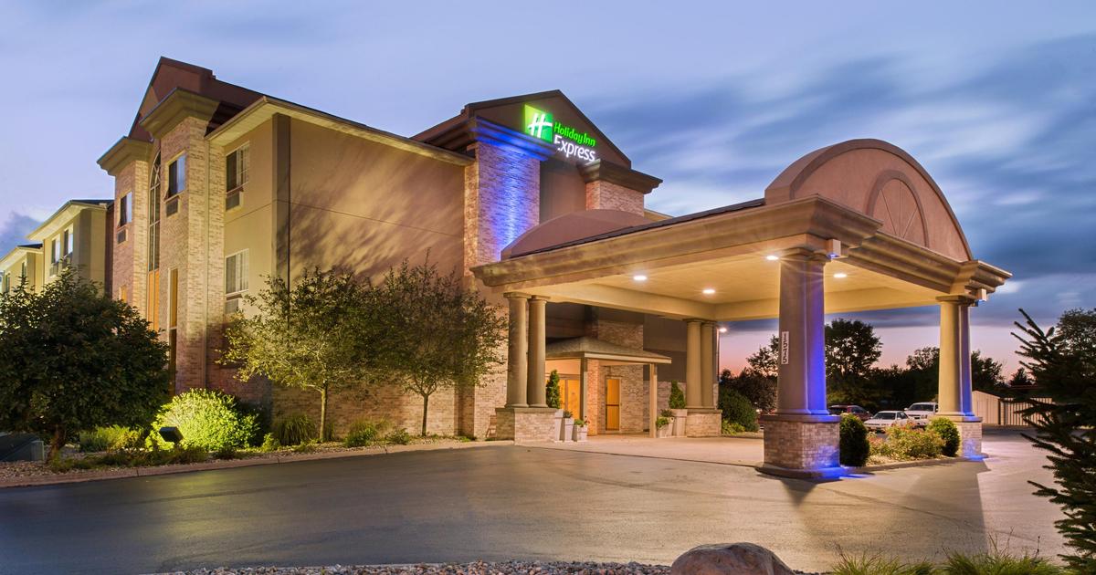 Holiday Inn Express Hotel & Suites Bucyrus from $40. Bucyrus Hotel ...