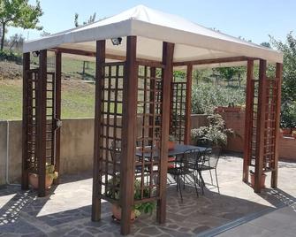 Goccia In Valdorcia Smart Home - San Quirico d'Orcia - Innenhof