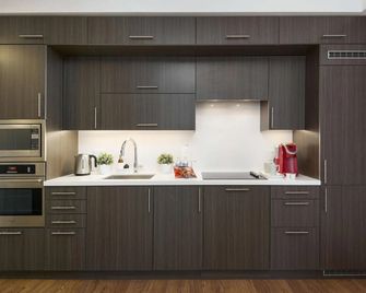 Diamond Vacation Homes - Yonge Sheppard - Toronto - Küche