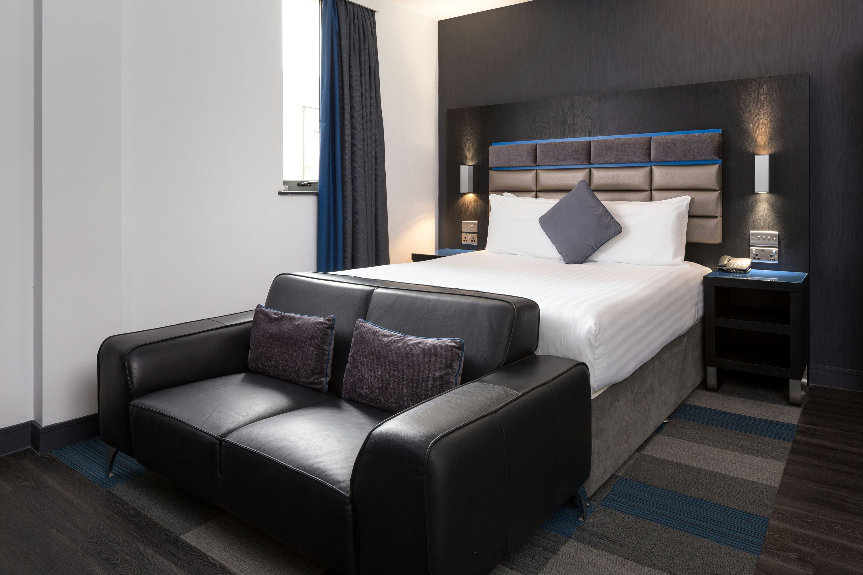 Roomzzz Chester City - צ'סטר - חדר שינה