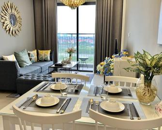 Bom Homes- Vinhomes Ocean Park - Hanoi - Salle à manger