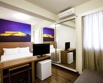 S4 Hotel - Brasilia - Phòng ngủ