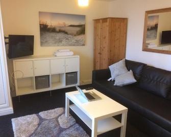 Boonkeys Surf Lodge - Newquay - Sala de estar