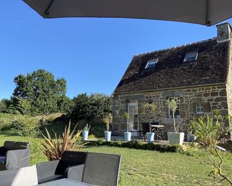 Domaine Des Tours Vauquelin - Putanges-le-Lac - Patio