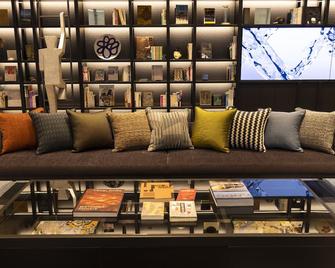 Hotel Intergate Osaka Umeda - Osaka - Lounge