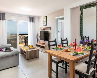 2M Parque la Reina Elegant View - Arona - Jídelna