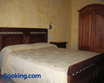 Agriturismo Colombarola - Sona - Camera da letto