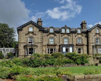 Best Western Plus Buxton Lee Wood Hotel - Buxton - Edificio