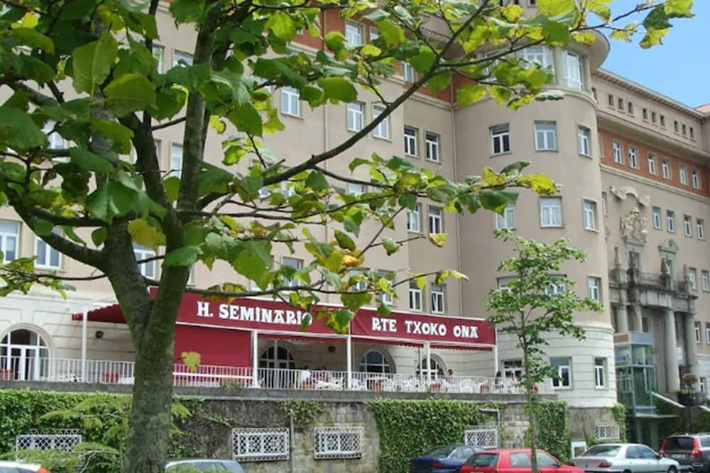 Hotel Seminario Aeropuerto Bilbao