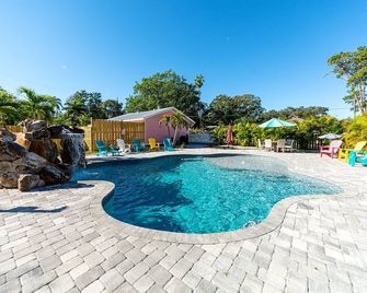 Water Slide & Pool Sugarcane Hideaway - Bradenton - Pool