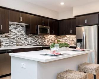 Altura Luxury apartment, modern 1 bed 1 bath in sunny San Diego - サンディエゴ