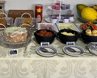 Pousada D'uriel - Penha - Buffet