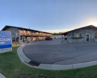 Fort Collins Inn - Fort Collins - Building