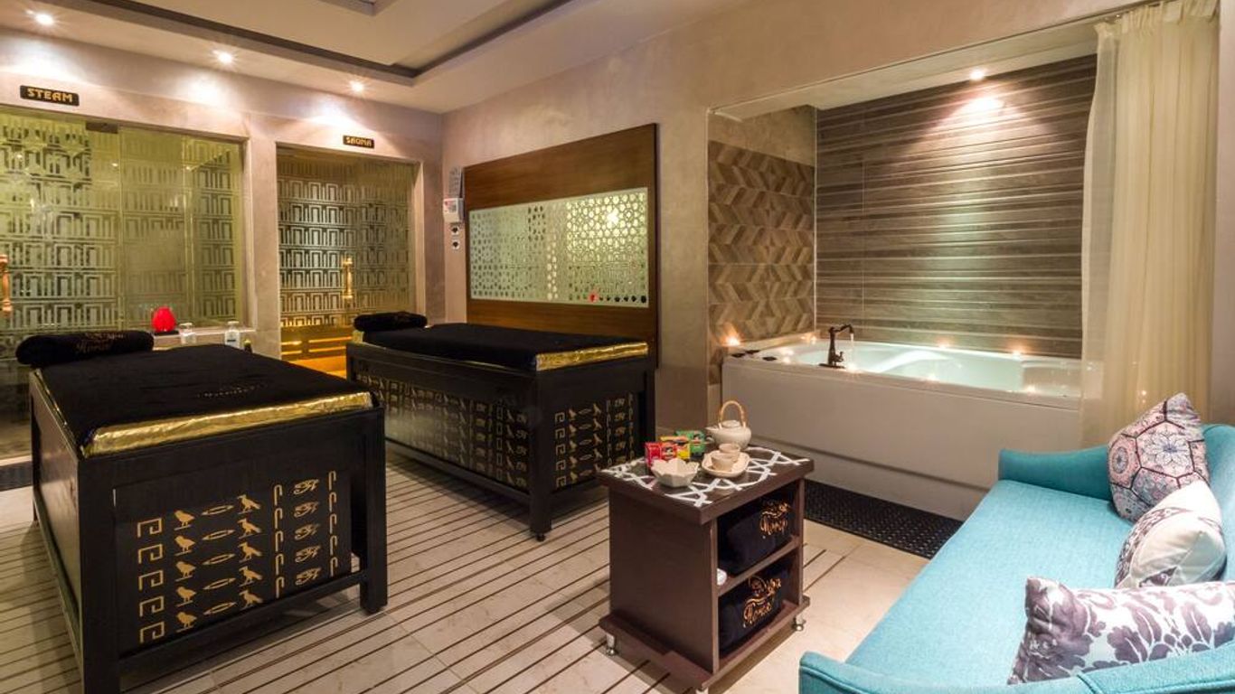 Sunny Days El Palacio Resort & Spa