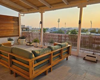 Penthouse Nea Smirni - Athens - Balcony