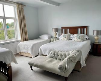 Pickmere Country House - Knutsford - Спальня