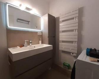 Chez Camille, 3 Pièces au Coeur de Strasbourg - Strasburg
