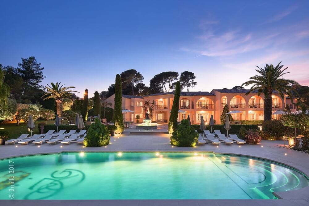 Villa Miraé by Inwood Hotels - Cap d'Antibes - אנטיב - בריכה