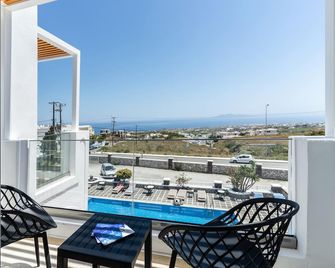 Hotel Golden Star - Thera - Balcony