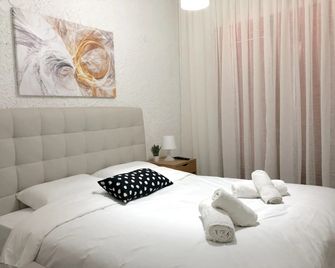 Katerina Apartments - Neos Pyrgos