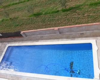 Agroturisme Cal Jeroni - Avinyonet del Penedès - Pool