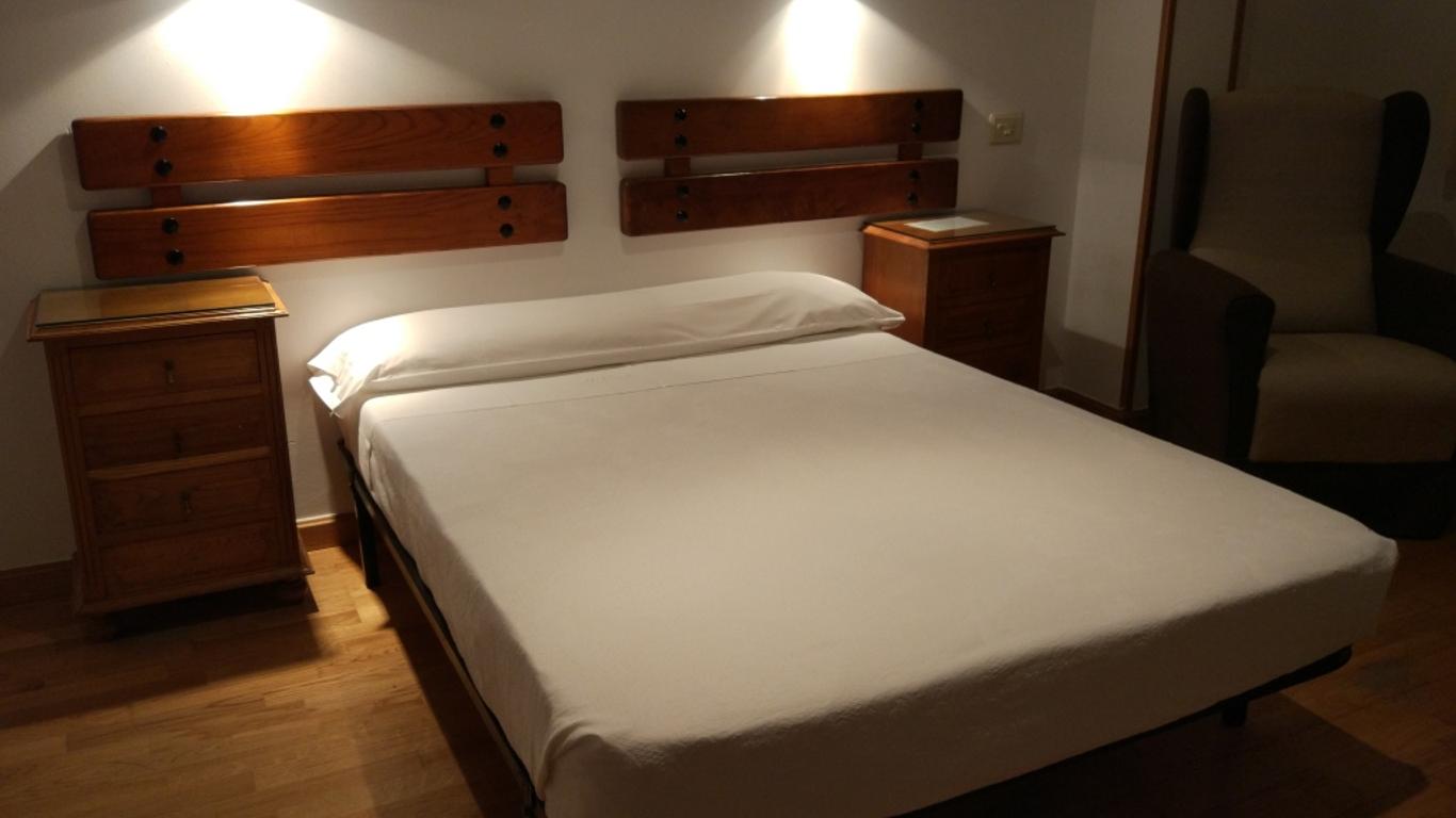 Hotel Los Perales