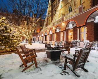 Hotel Colorado - Glenwood Springs - Patio