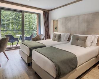 فريتريتس سيرفينو - برويل - كيرفينيا - غرفة نوم