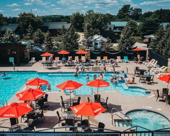 Edge-O-Dells Resort - ווינסקונסין דלז - בריכה