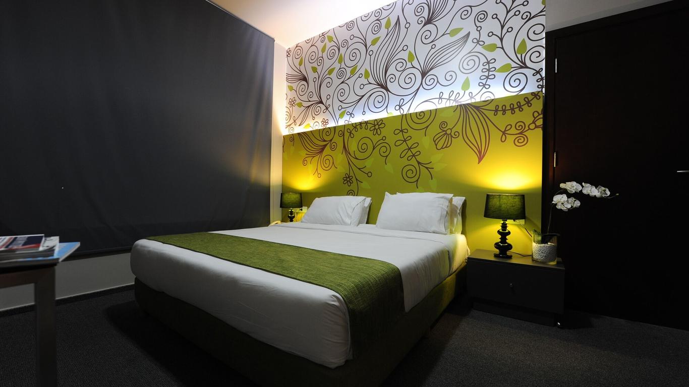 Hotel 35 Rooms