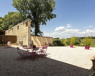 Self-catering cottage in the country for 4 to 6 people - Galargues - Patio