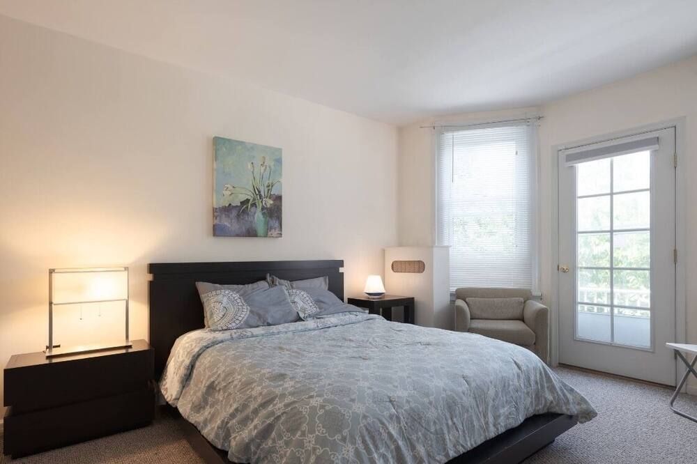 Spacious Roland Park Apt near Hopkins - Baltimore - Habitación