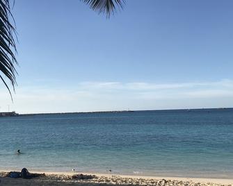 Palm Breeze Villa - Nassau - Beach