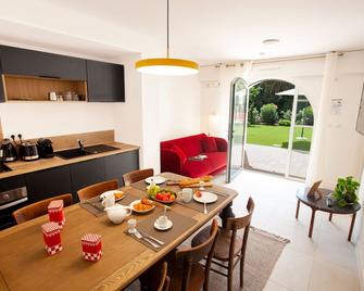 Villa Aitama Apartment T3 - rez de jardin - Lège-Cap-Ferret - Dining room